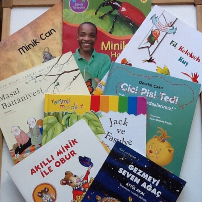 Kütüphene Ziyareti