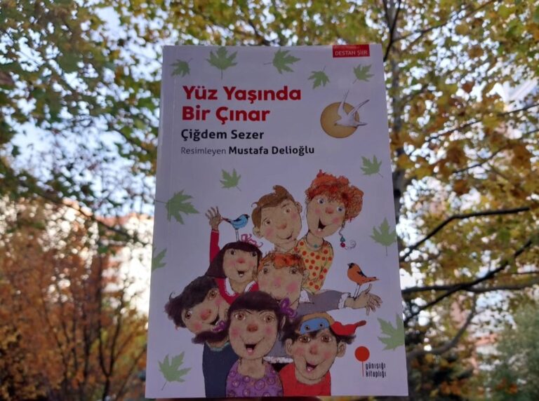 YÜZ YAŞINDA BİR ÇINAR