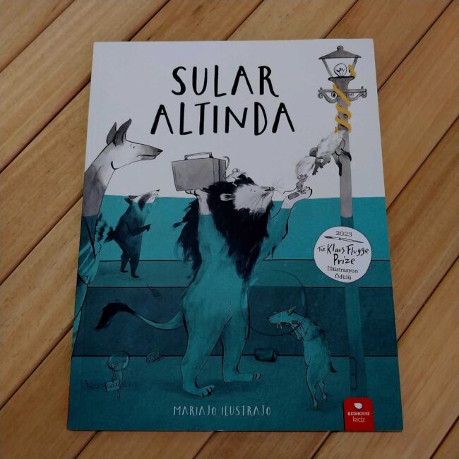 e016a3dd-0992-4d7c-8d97-6527dc0bf22c Sular Altında