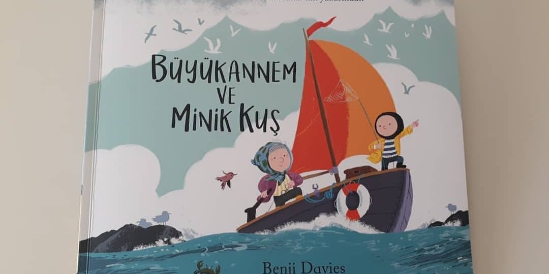 büyükannem ve minik kuş